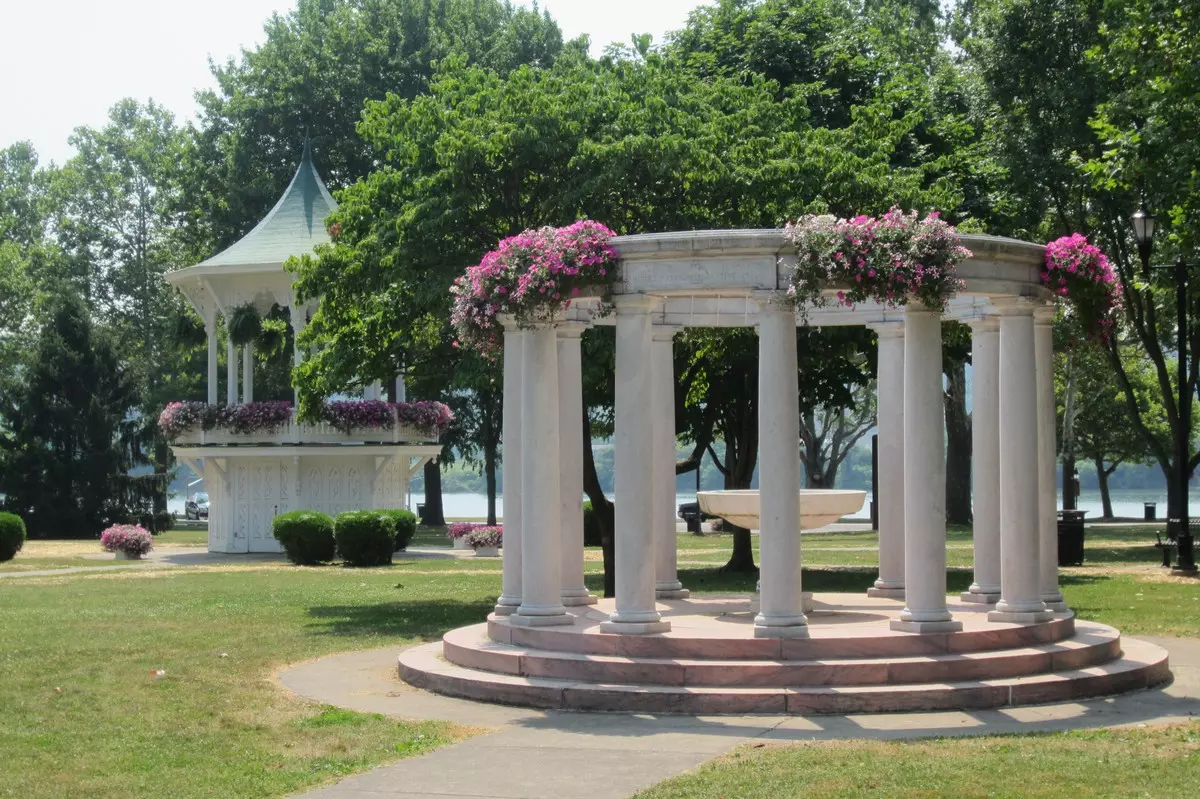Gallipolis City Park Bandstand